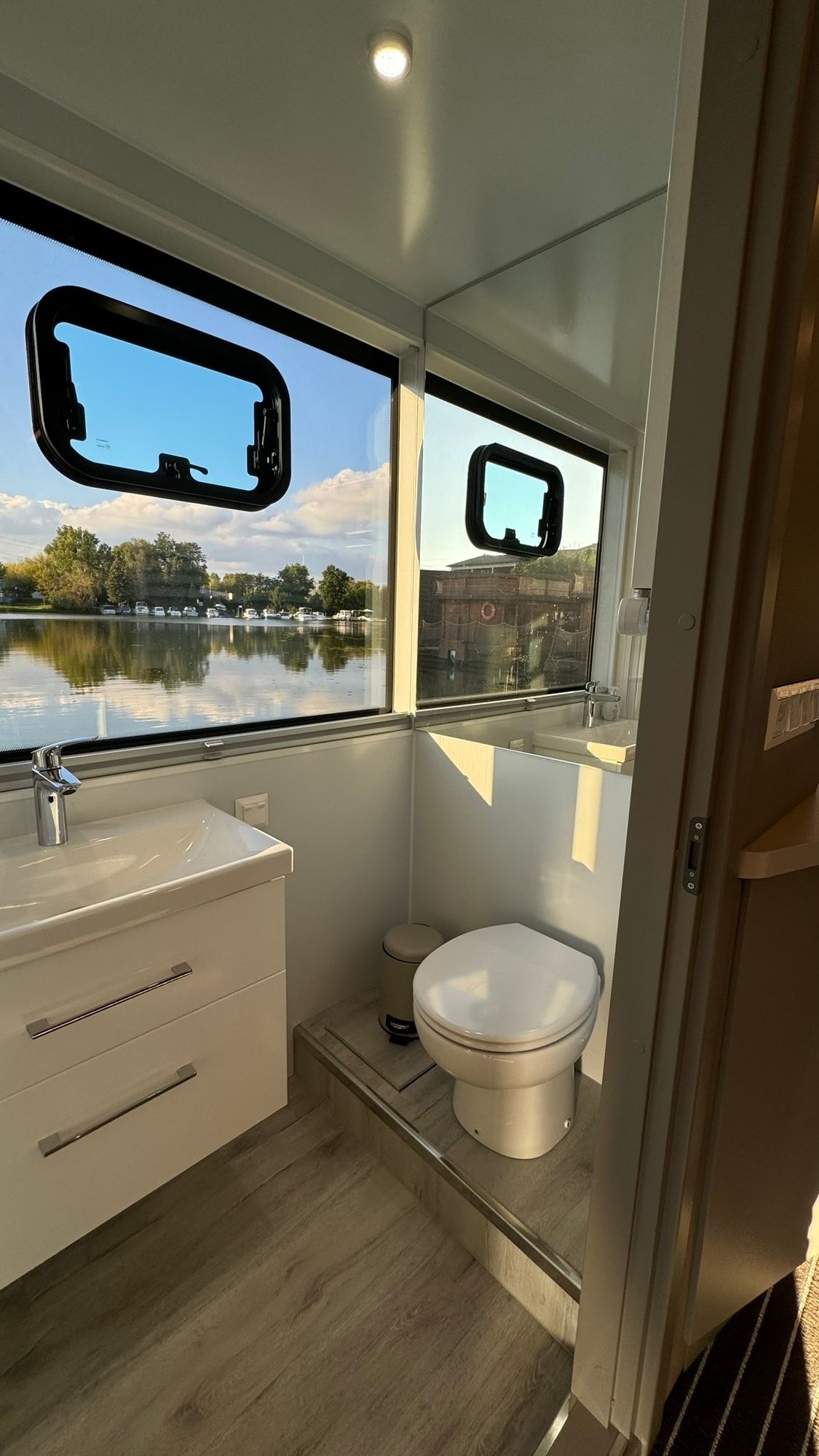 Houseboat Luxboot | Elisa