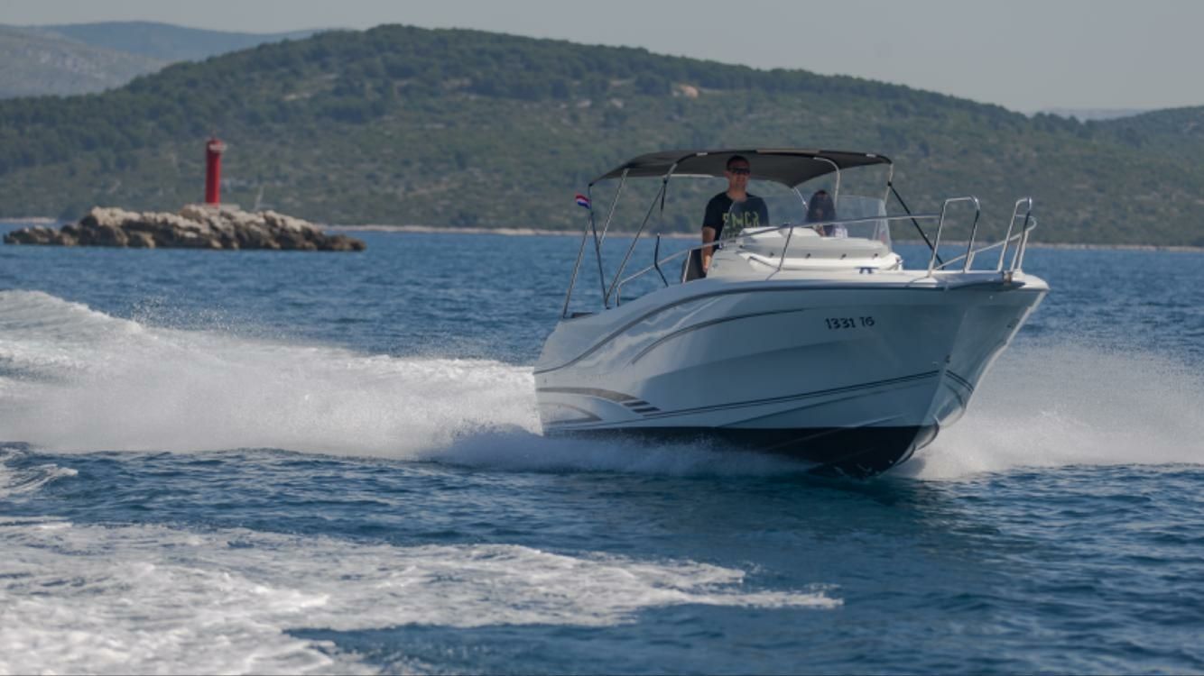 Jeanneau Cap Camarat 7.5 | 16