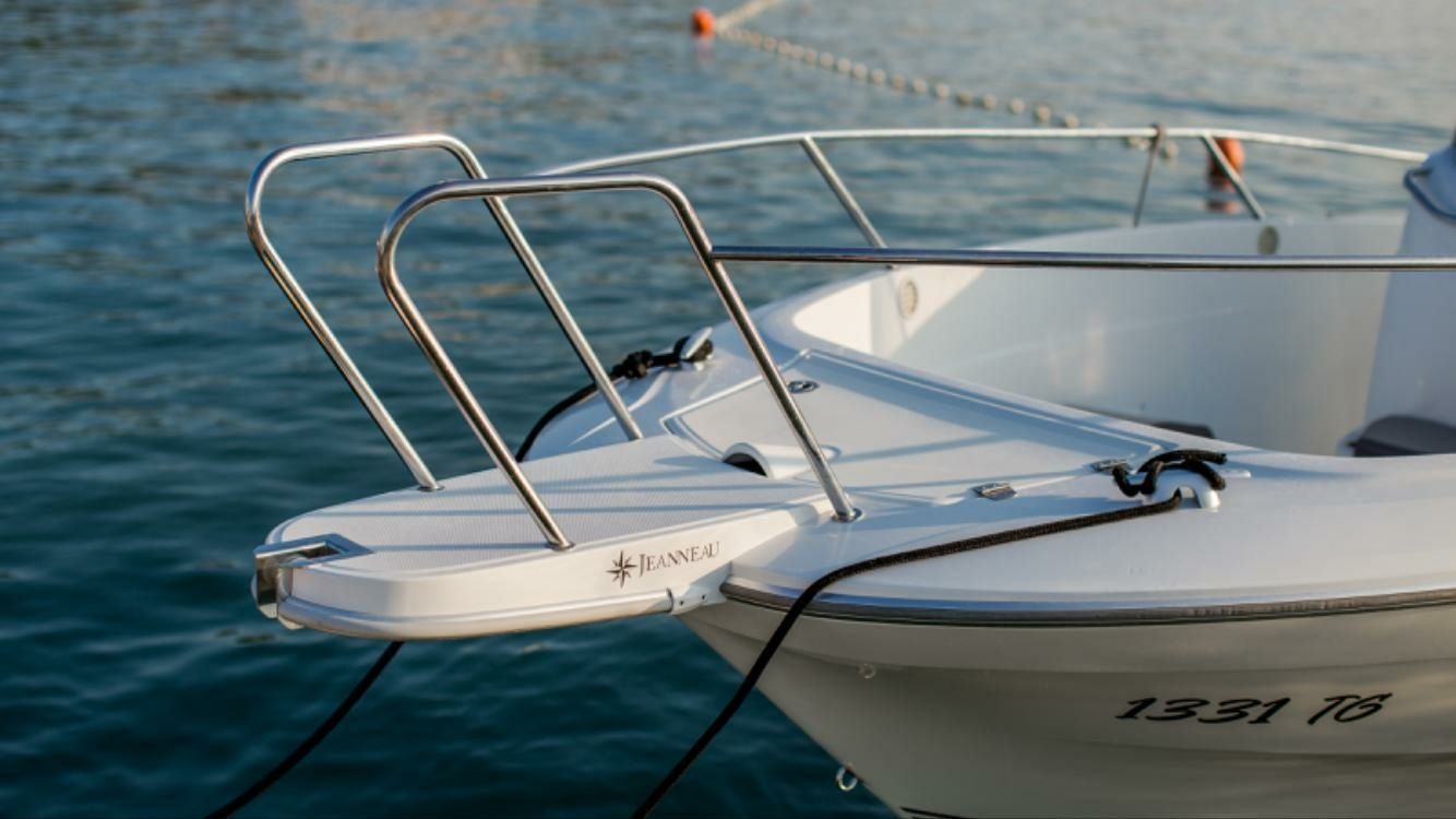 Jeanneau Cap Camarat 7.5 CC | 16