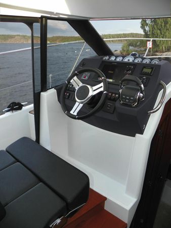 Jeanneau NC 9 | Oaseas