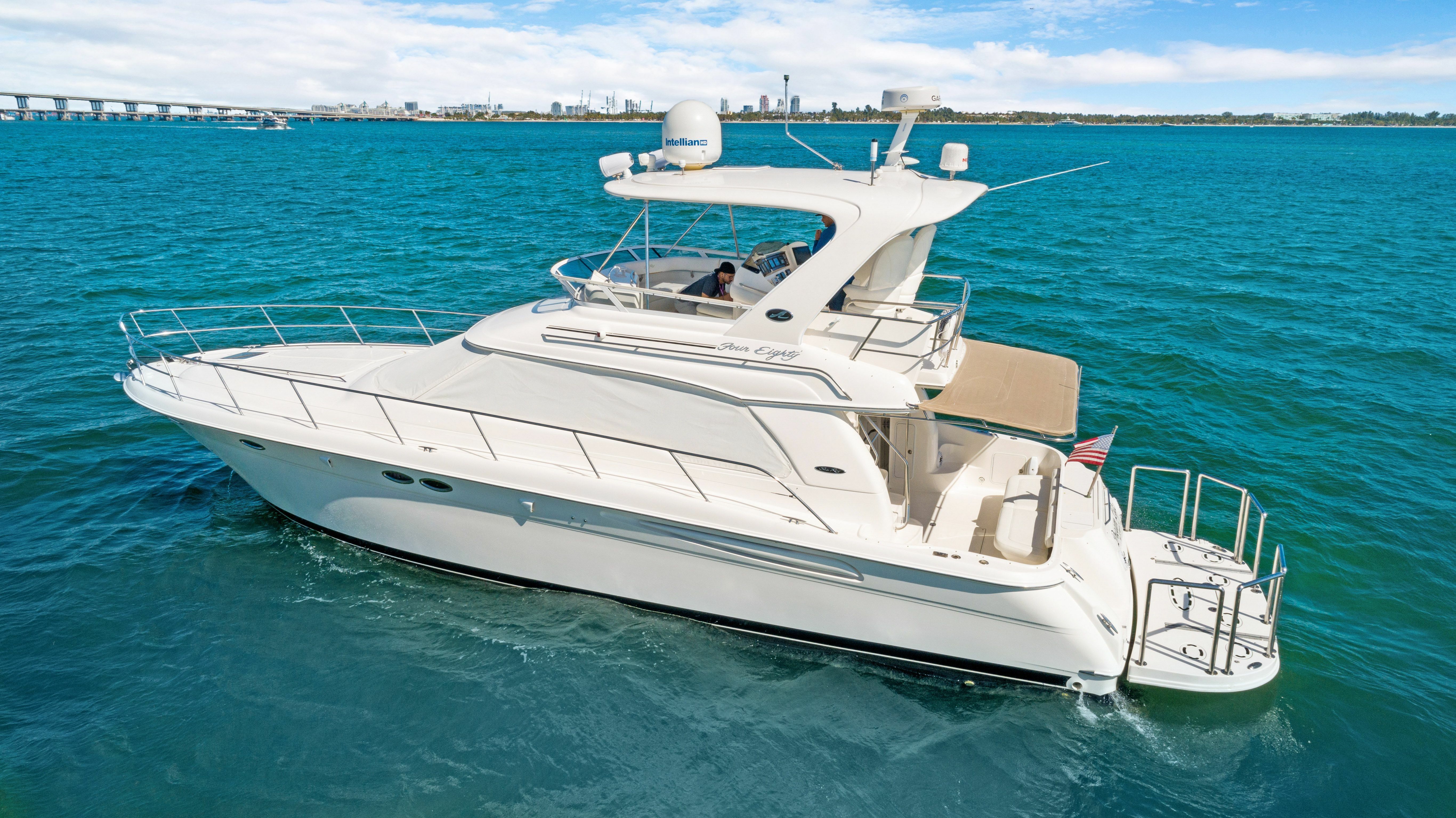 Sea Ray 480 Sedan | Dream Life