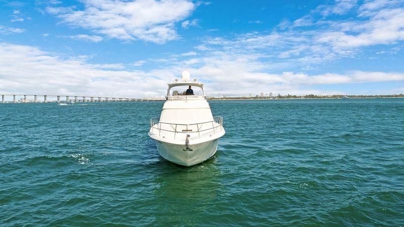 Sea Ray 480 Sedan | Dream Life