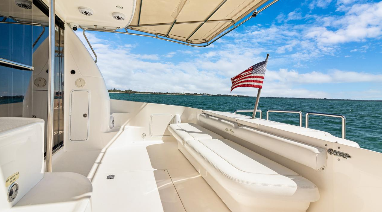 Sea Ray 480 Sedan | Dream Life