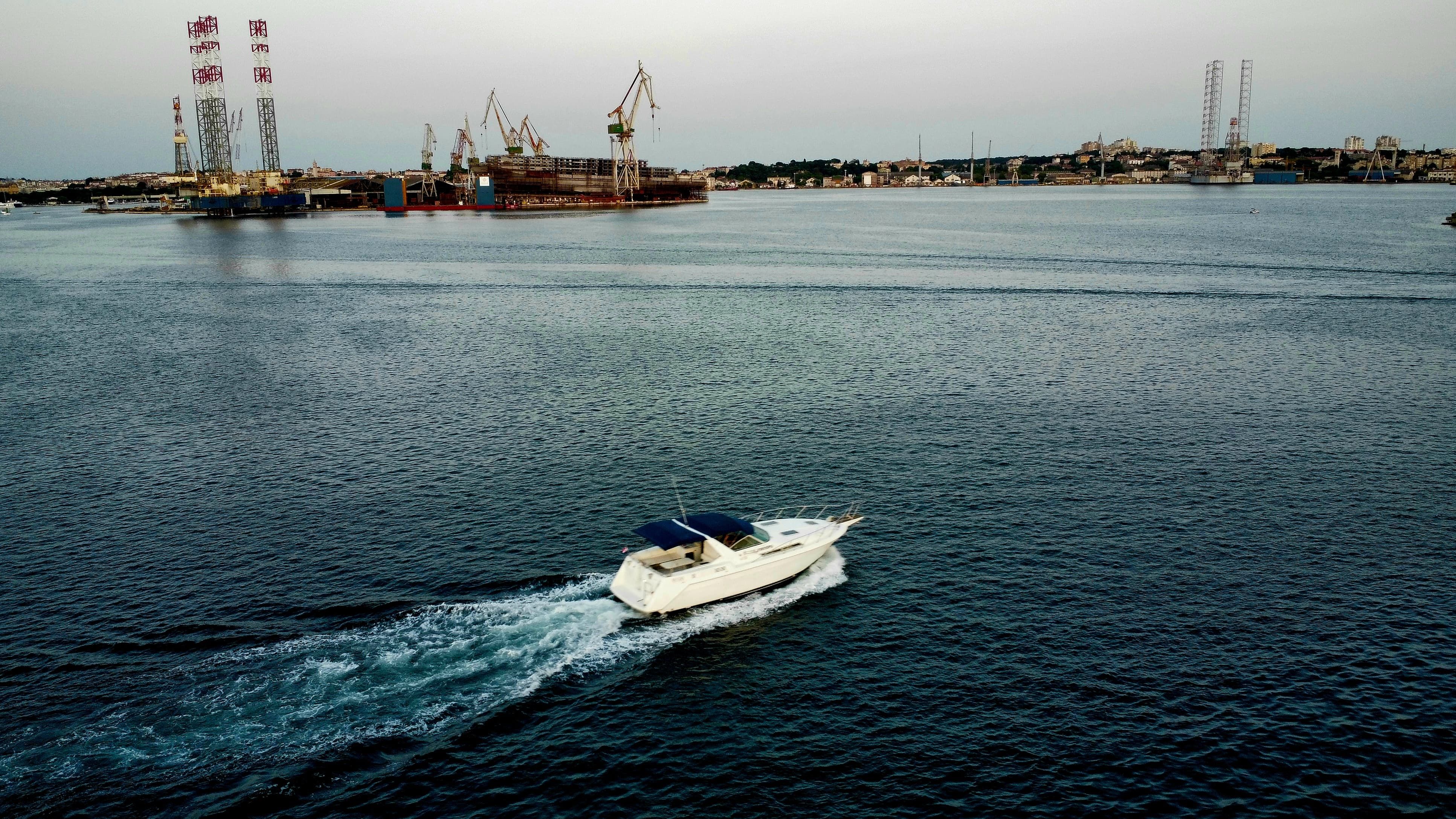 Chris Craft 370 | Angie