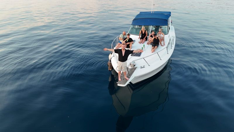 Chris Craft 370 | Angie