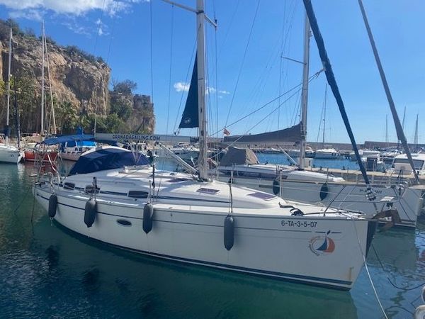 Bavaria 37 | Acheron