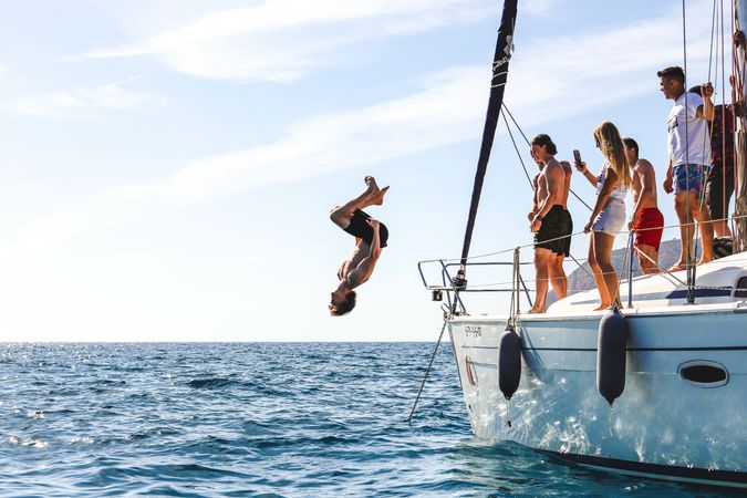 Bavaria 37 | Acheron