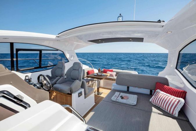 Azimut Atlantis 45 | Discovery Bay