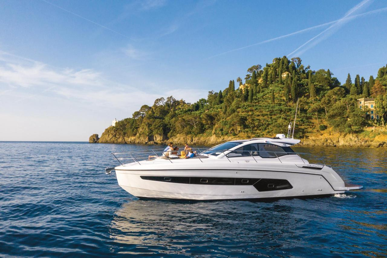 Azimut Atlantis 45 | Discovery Bay
