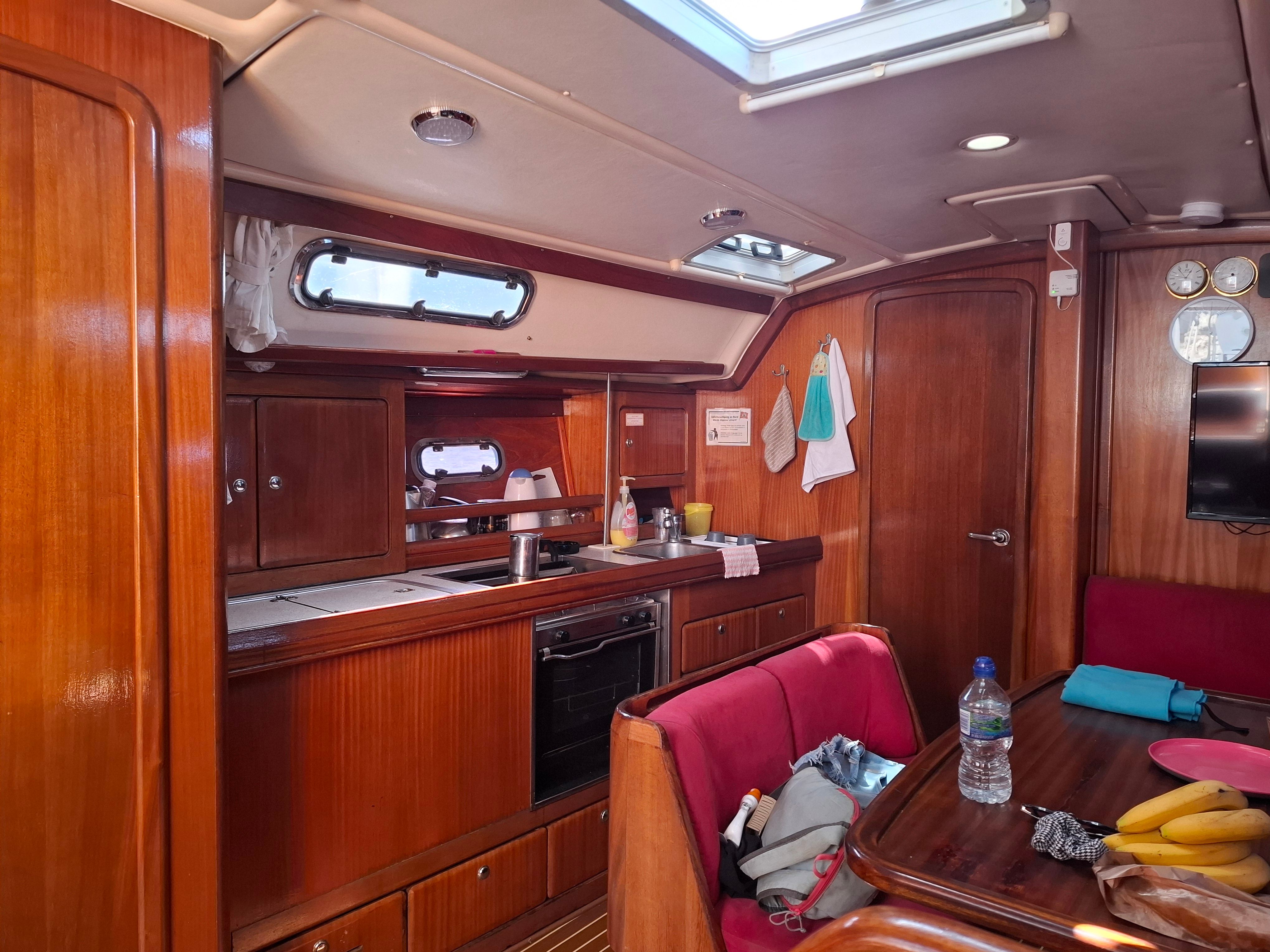 Bavaria Cruiser 40 | ZaraBella