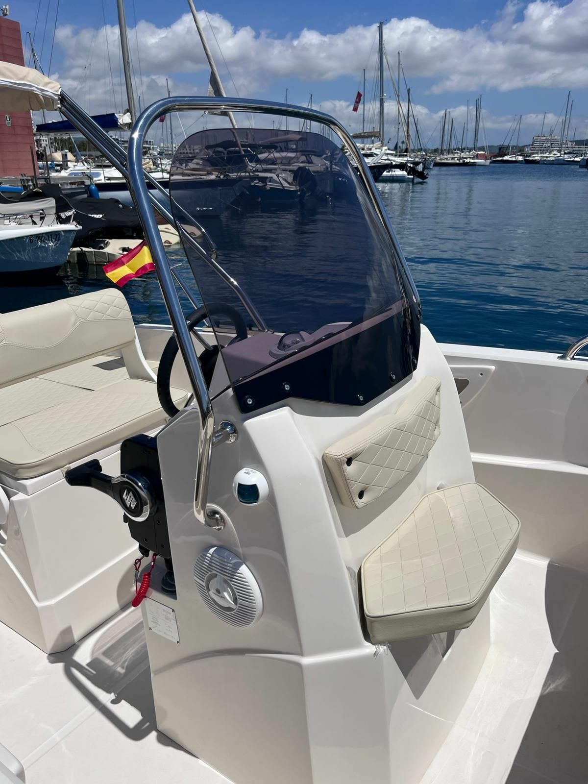 Trimarchi Amuni | Anna