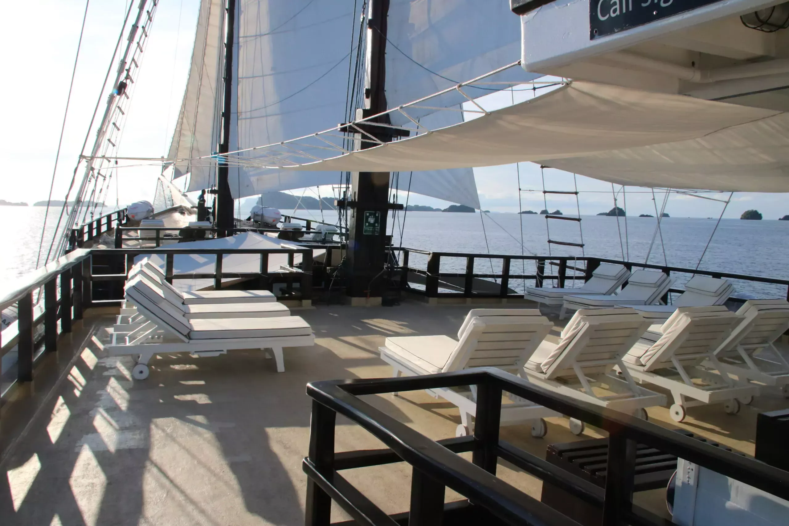 Custom Built Schooner | Dewi Nusantara