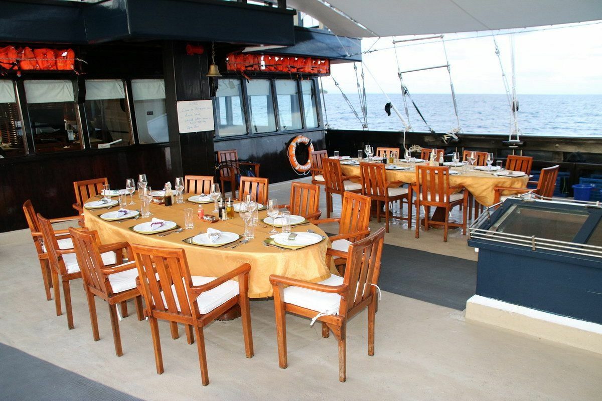 Custom Built Schooner | Dewi Nusantara