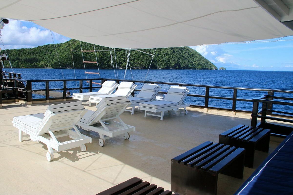 Custom Built Schooner | Dewi Nusantara