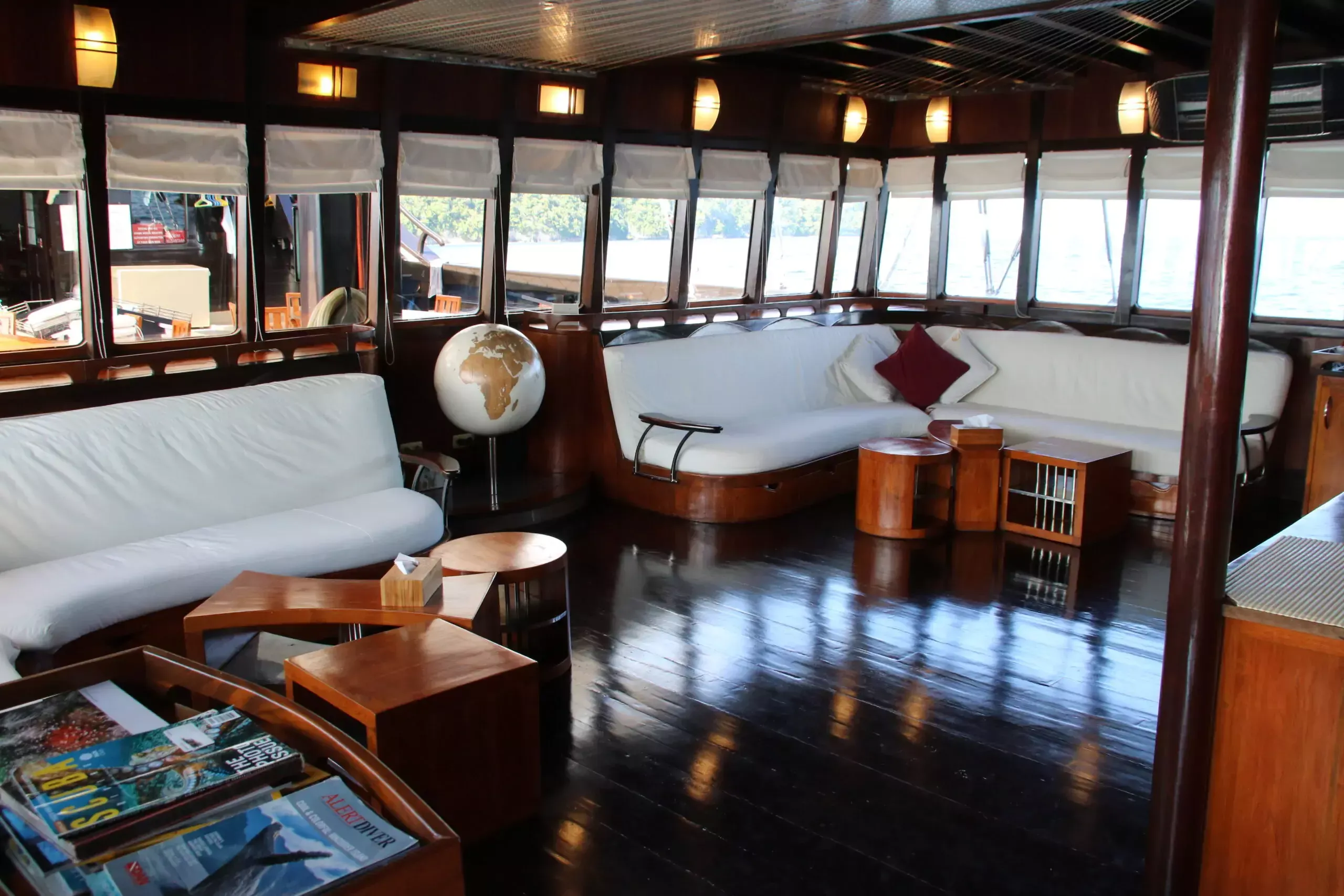 Custom Built Schooner | Dewi Nusantara