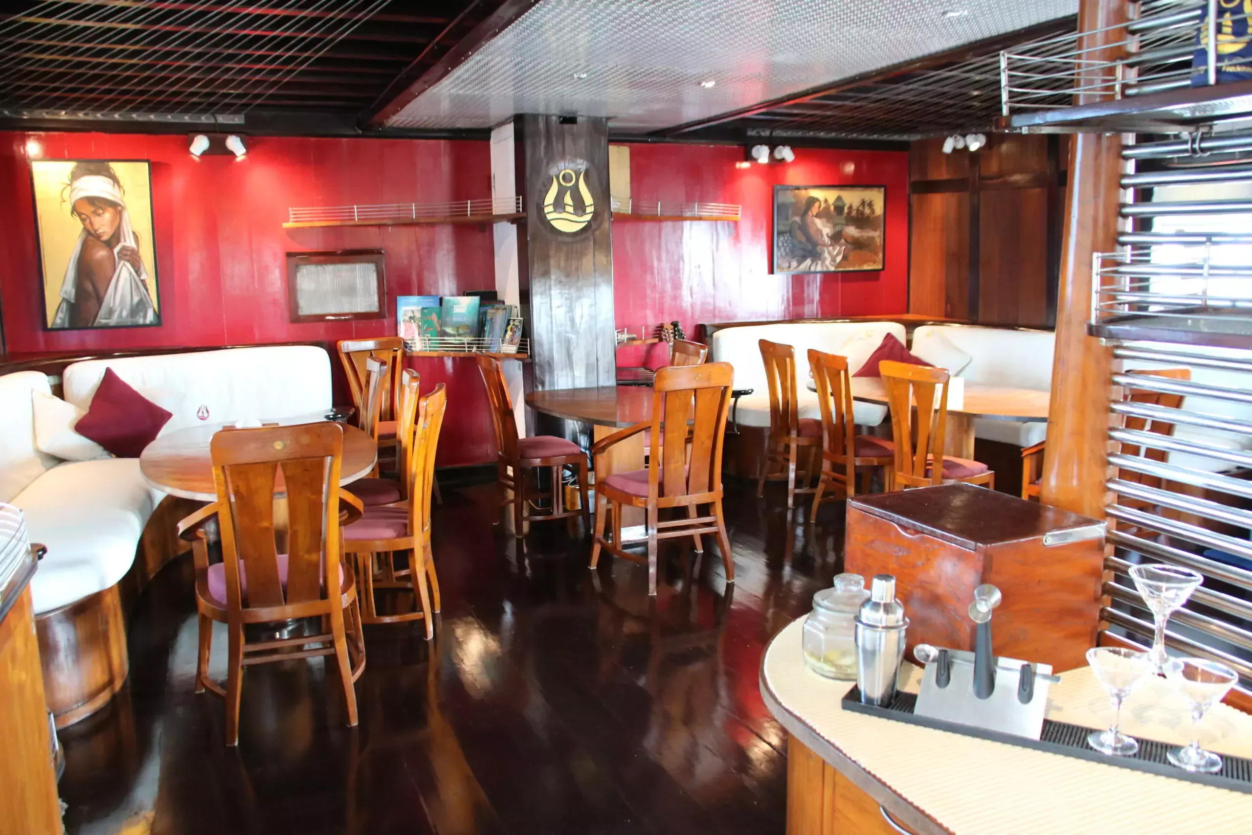 Custom Built Schooner | Dewi Nusantara