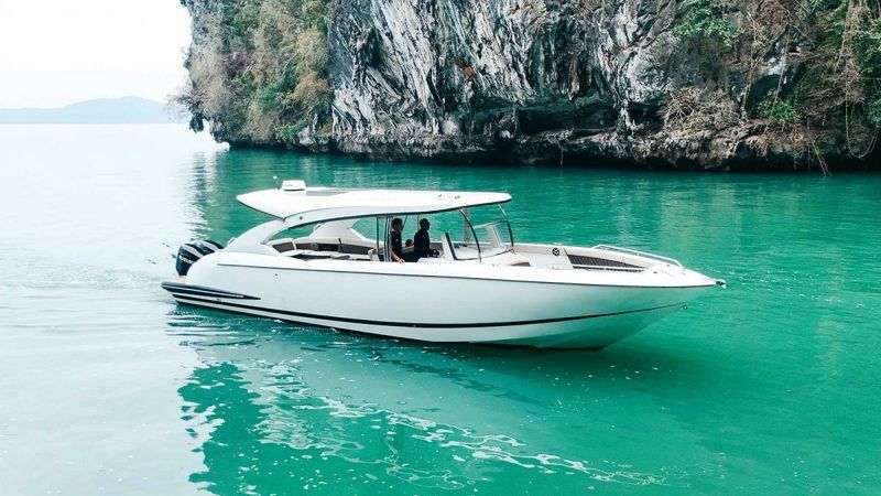 Custom Built 42 | Ocean Pearl