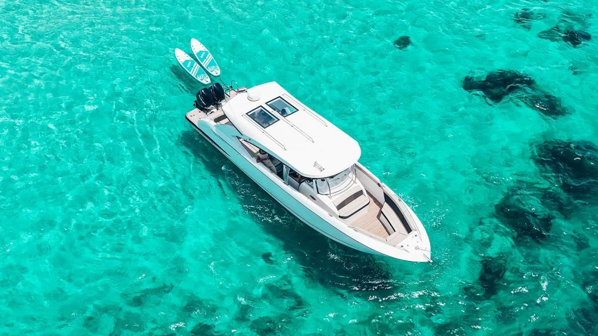 Custom Built 42 | Ocean Pearl
