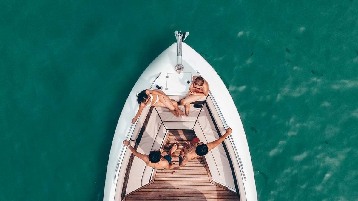 Custom Built 42 | Ocean Pearl