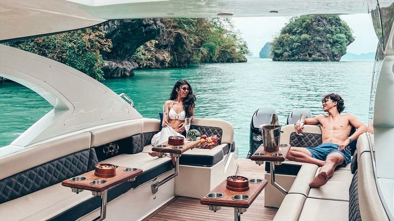 Custom Built 42 | Ocean Pearl