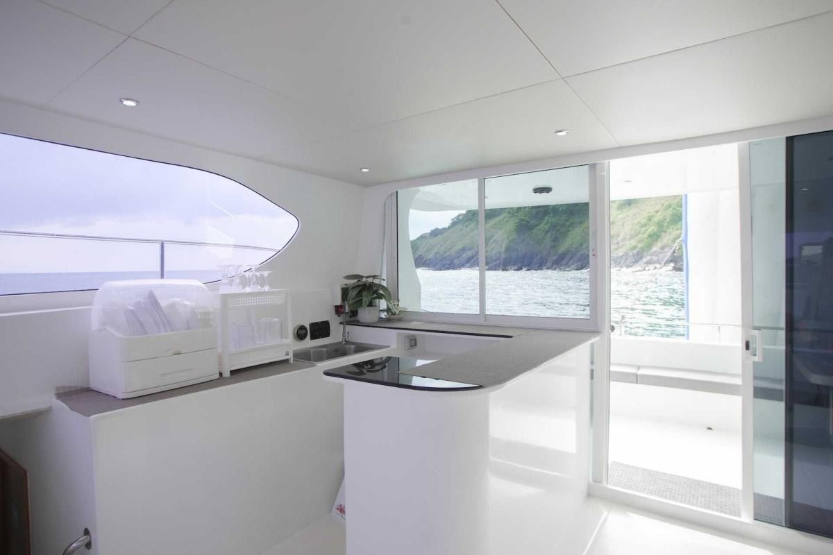 Custom Built 48 | Lunik