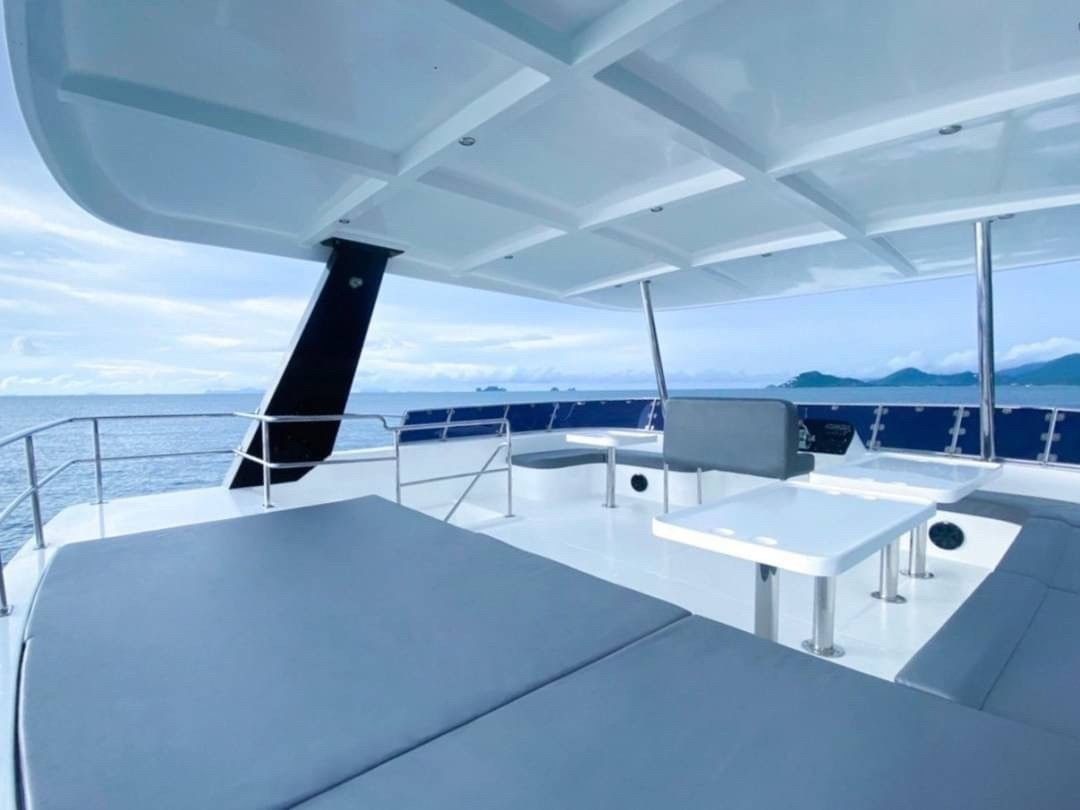 Custom Built 48 | Lunik