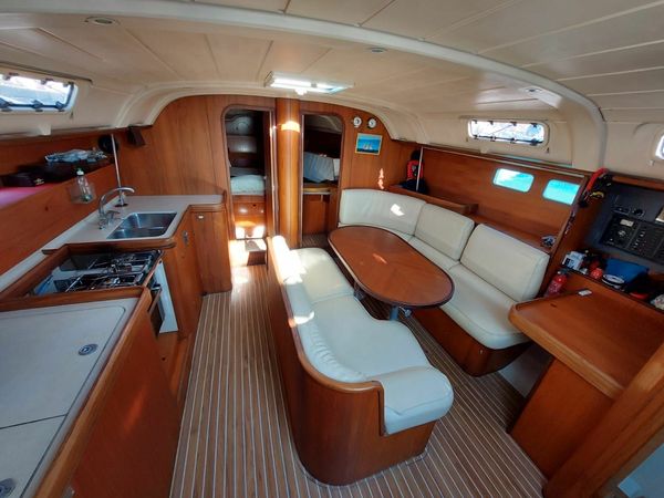 Beneteau Oceanis 440 | Garota
