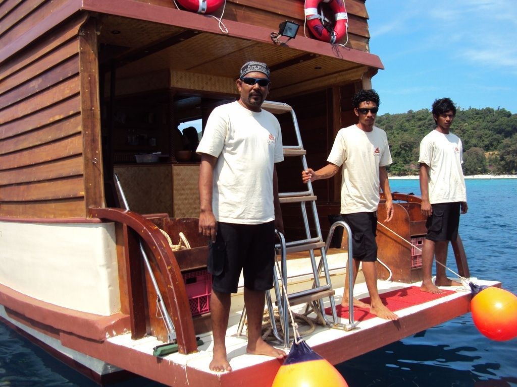 Custom Built 65 | Champagne