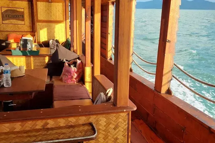 Custom Built 65 | Champagne