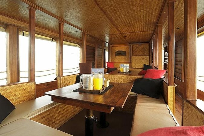 Custom Built 65 | Champagne