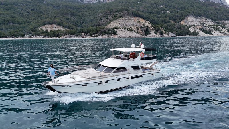 Custom Built 62 | Alp Dora