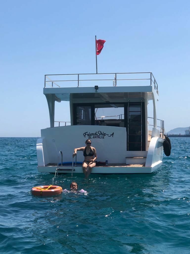 Custom Built 39 | Friendship A