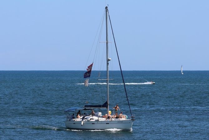 Beneteau 393 | Olian