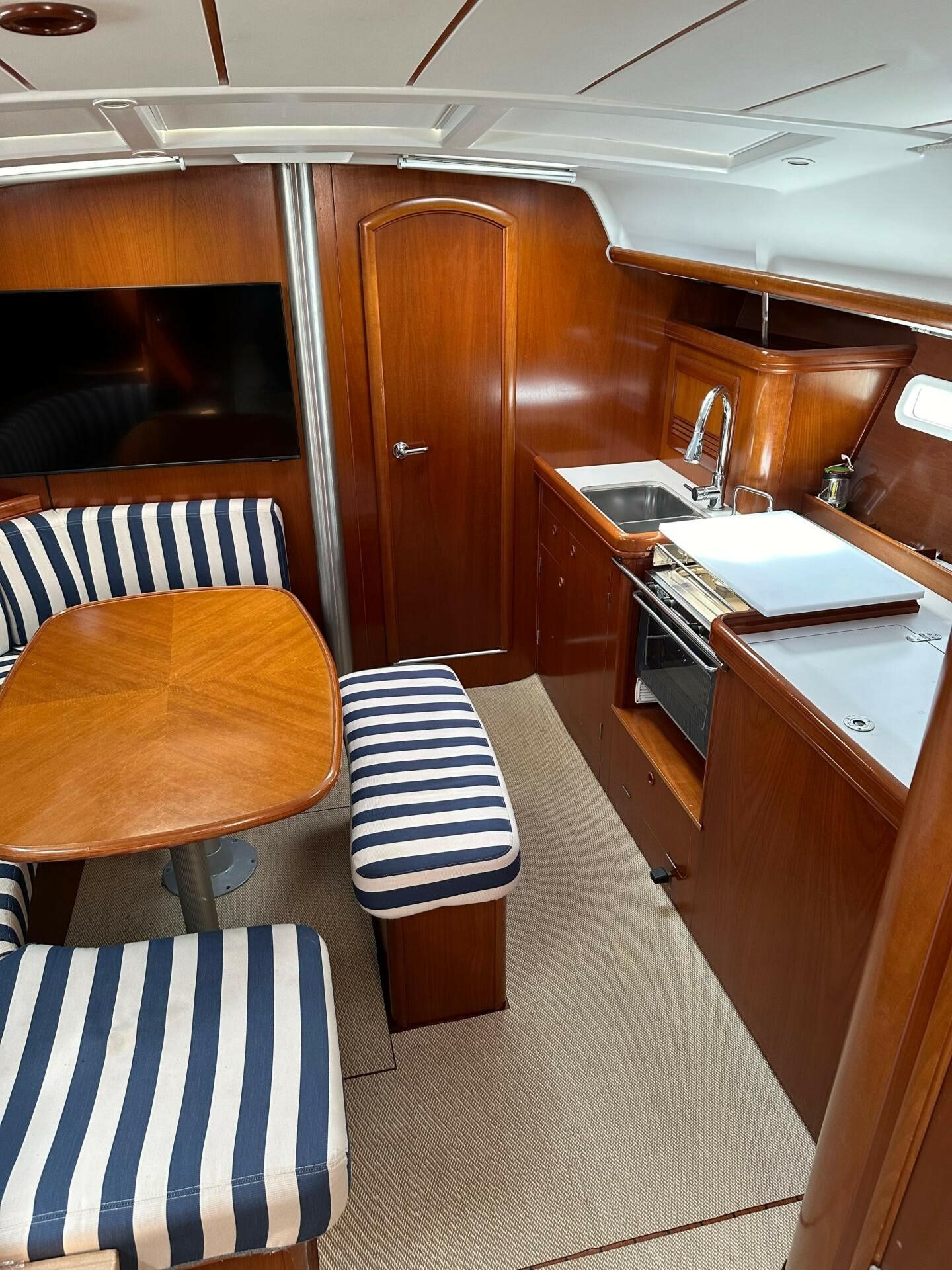 Beneteau 393 | Olian
