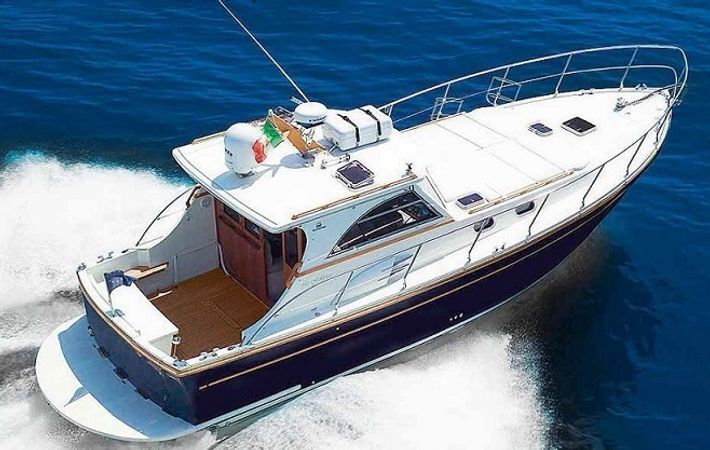 Cantieri Estensi Goldstar 360 | Fourteen