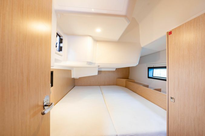 Bavaria C42 | Everlong