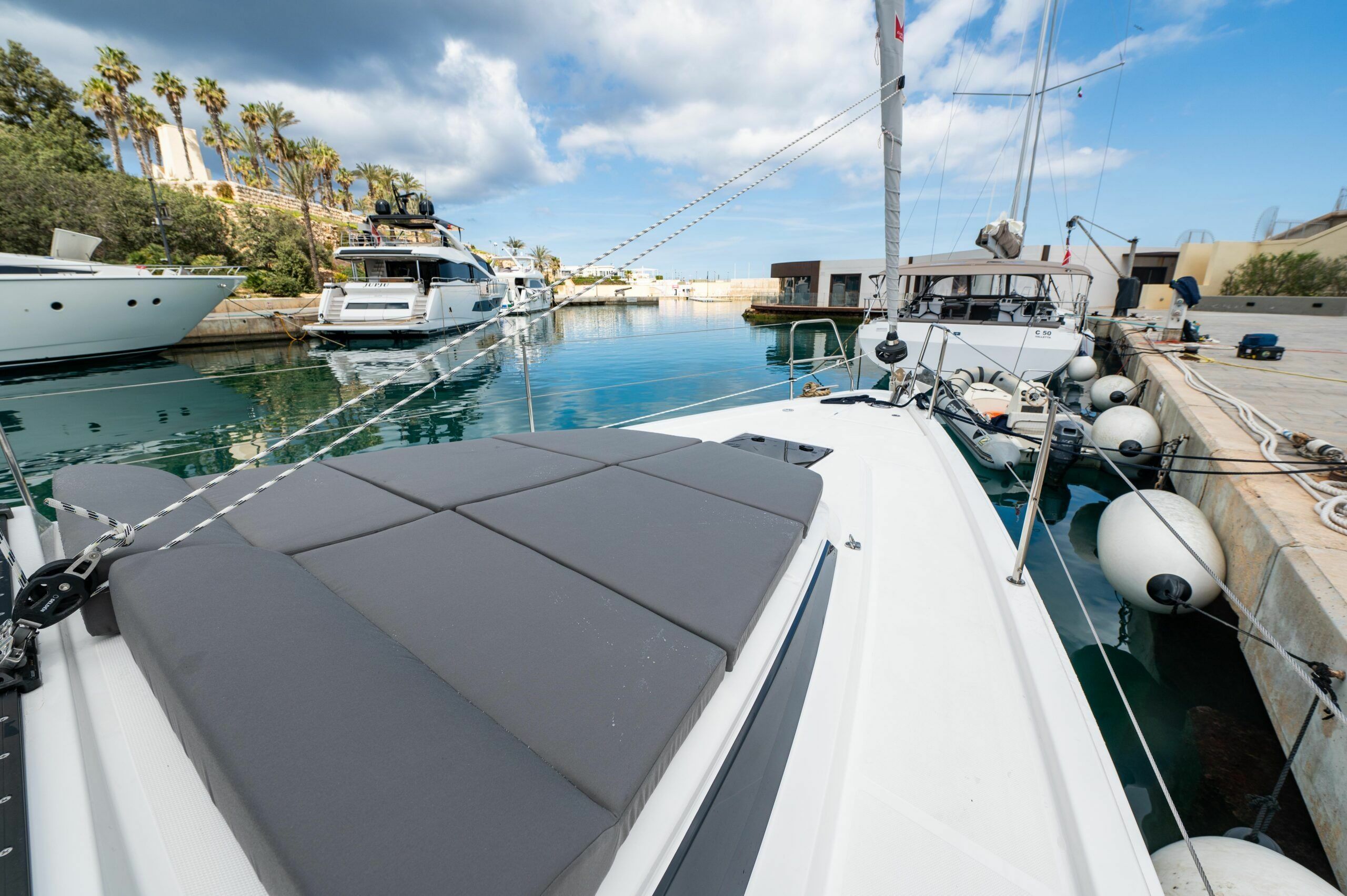 Bavaria C42 | Everlong