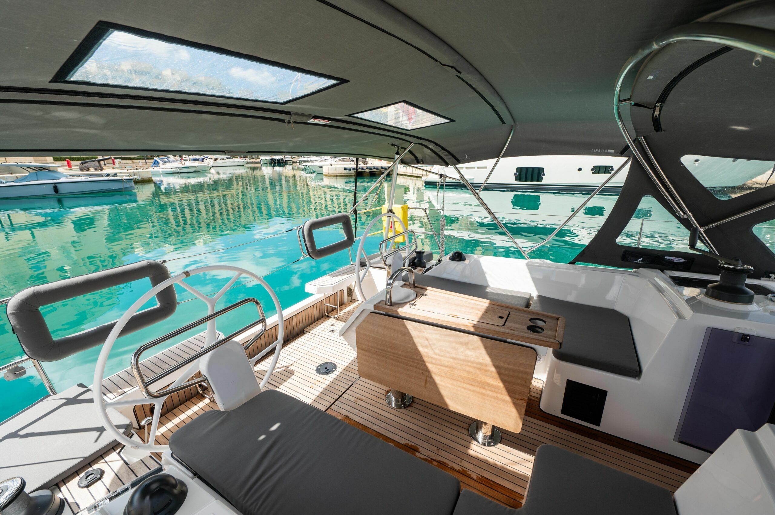 Bavaria C42 | Everlong