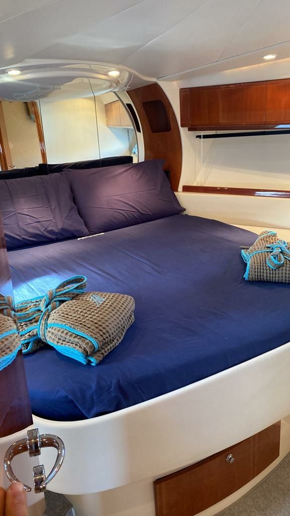 Pershing 52 | Adagio 3