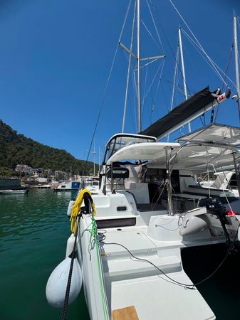 Lagoon 42 | Pronto Angel