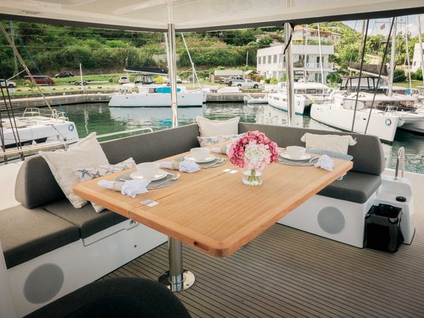 Lagoon 55 | Luna Nova