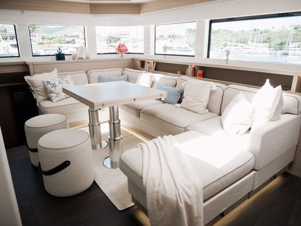 Lagoon 55 | Luna Nova