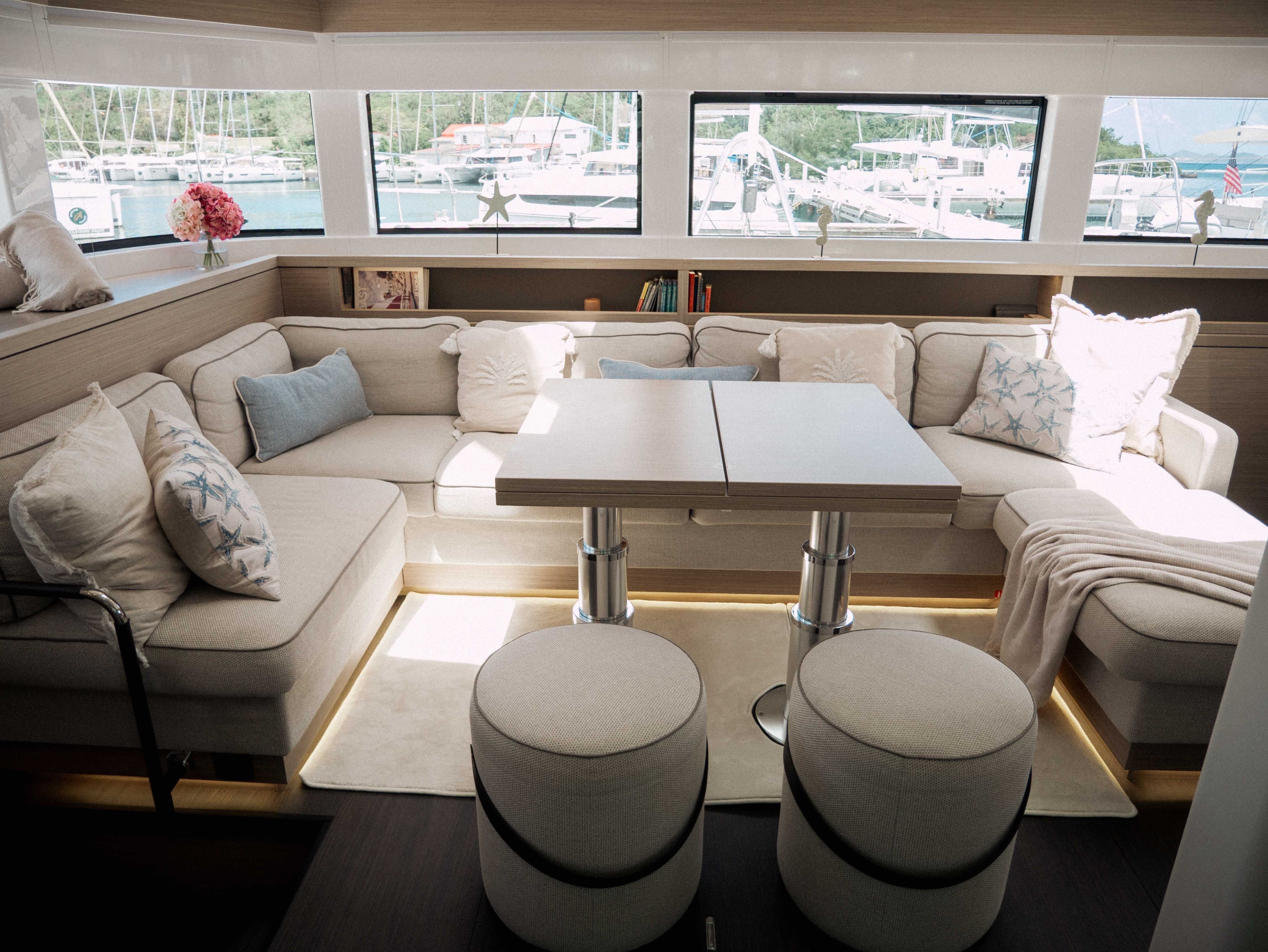 Lagoon 55 | Luna Nova