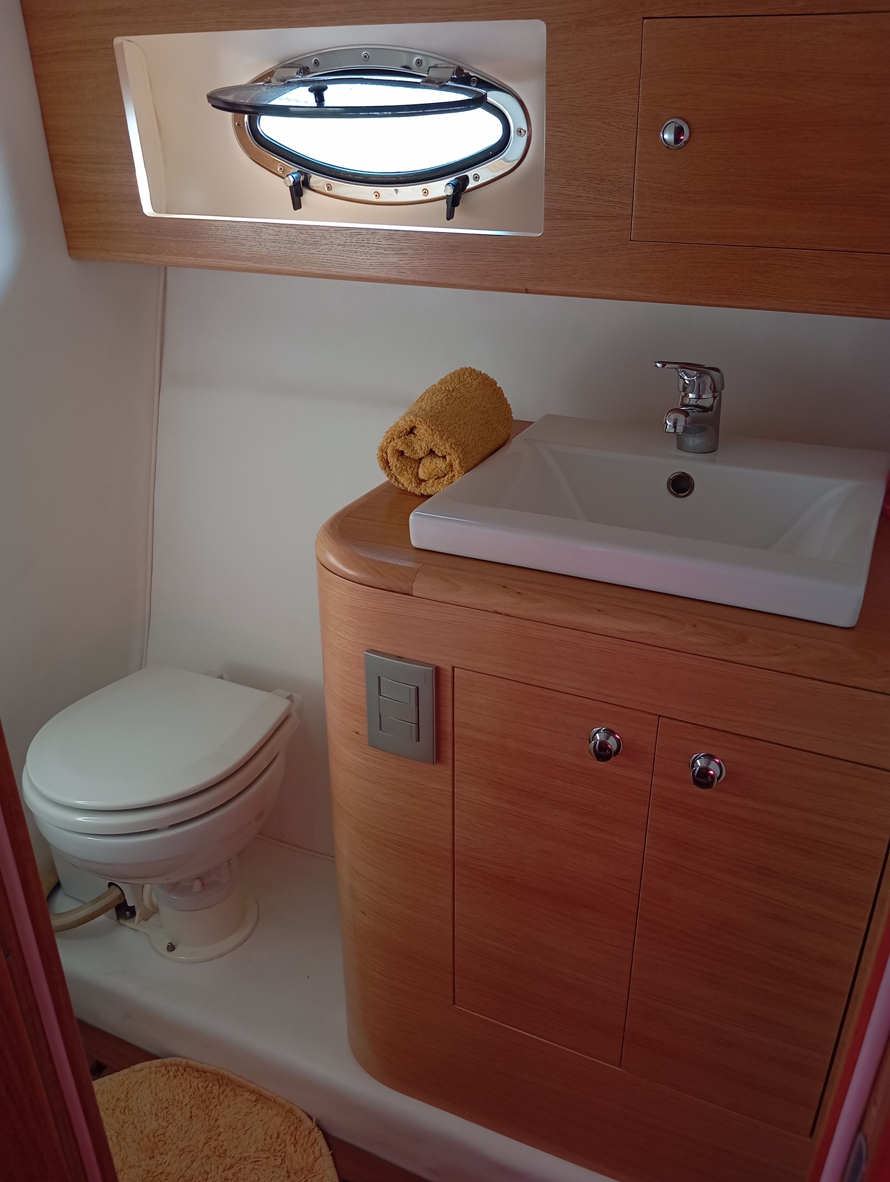 Airon Marine 36 | Maura 4