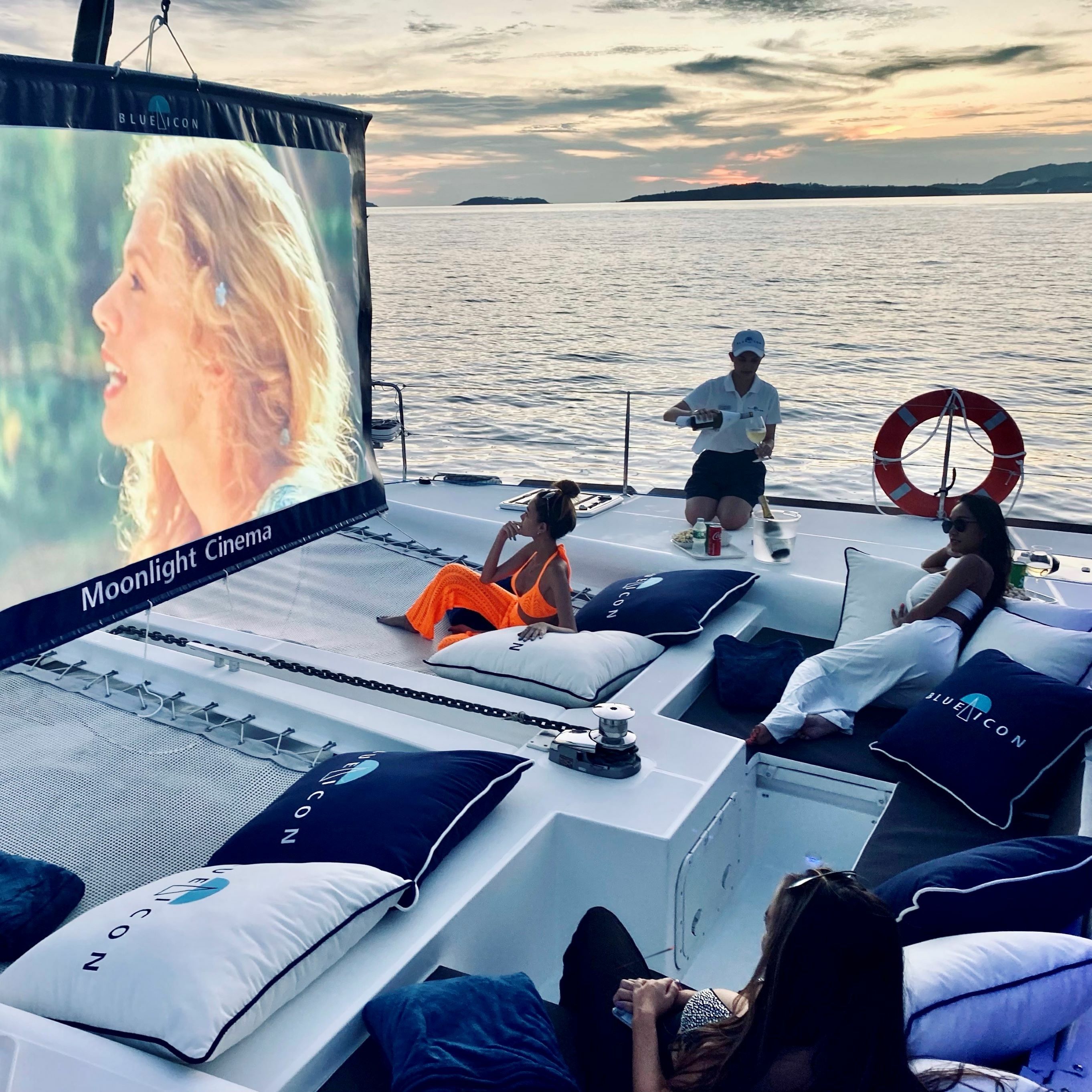 Lagoon 450 F | Blue Icon