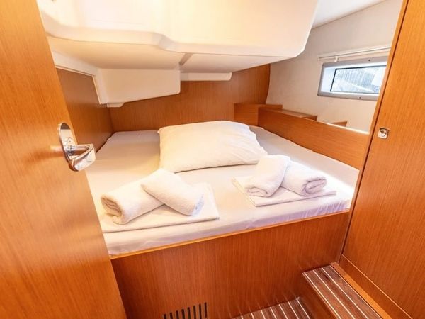 Bavaria C42 | Lydia