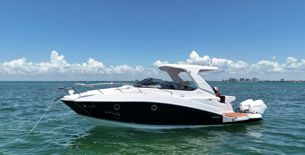 Ventura V300 | Daycruiser