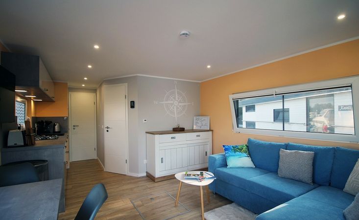 Mein Hausboot HB 05 | Xenia