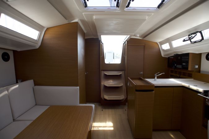 Jeanneau Sun Odyssey 410 | Eugenia