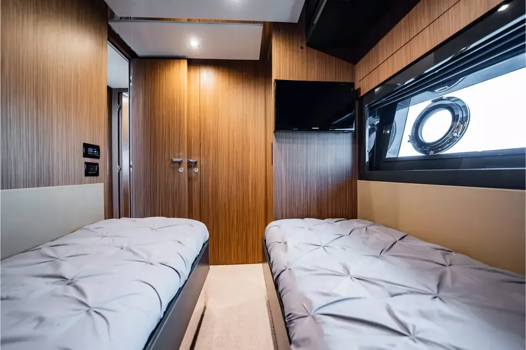 Riva 76 | Recreational Use